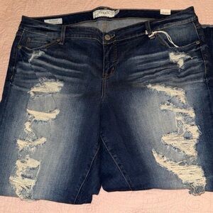 Torrid dark wash, boyfriend jeans, heavily distressed - plus size 18